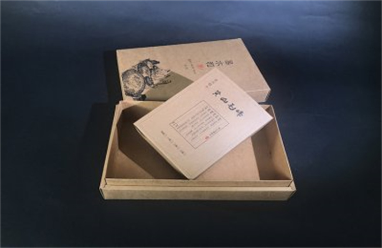木易和手工茶叶牛皮纸包装盒
